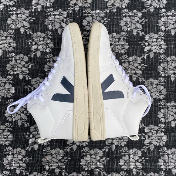 Veja V-15 Leather White Nautico High Top Women's size 9.5 - Picture 5 of 16